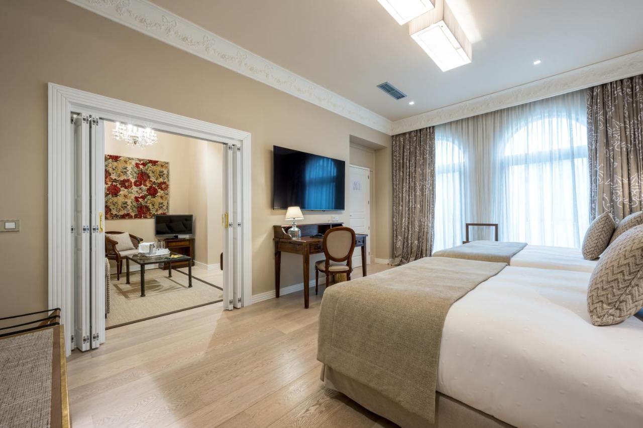 Hotel Rector Salamanca Bagian luar foto Suite