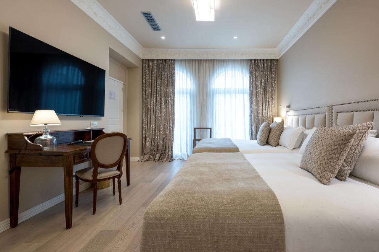 Hotel Rector Salamanca Bagian luar foto